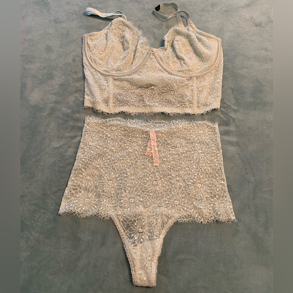 Victoria secret set